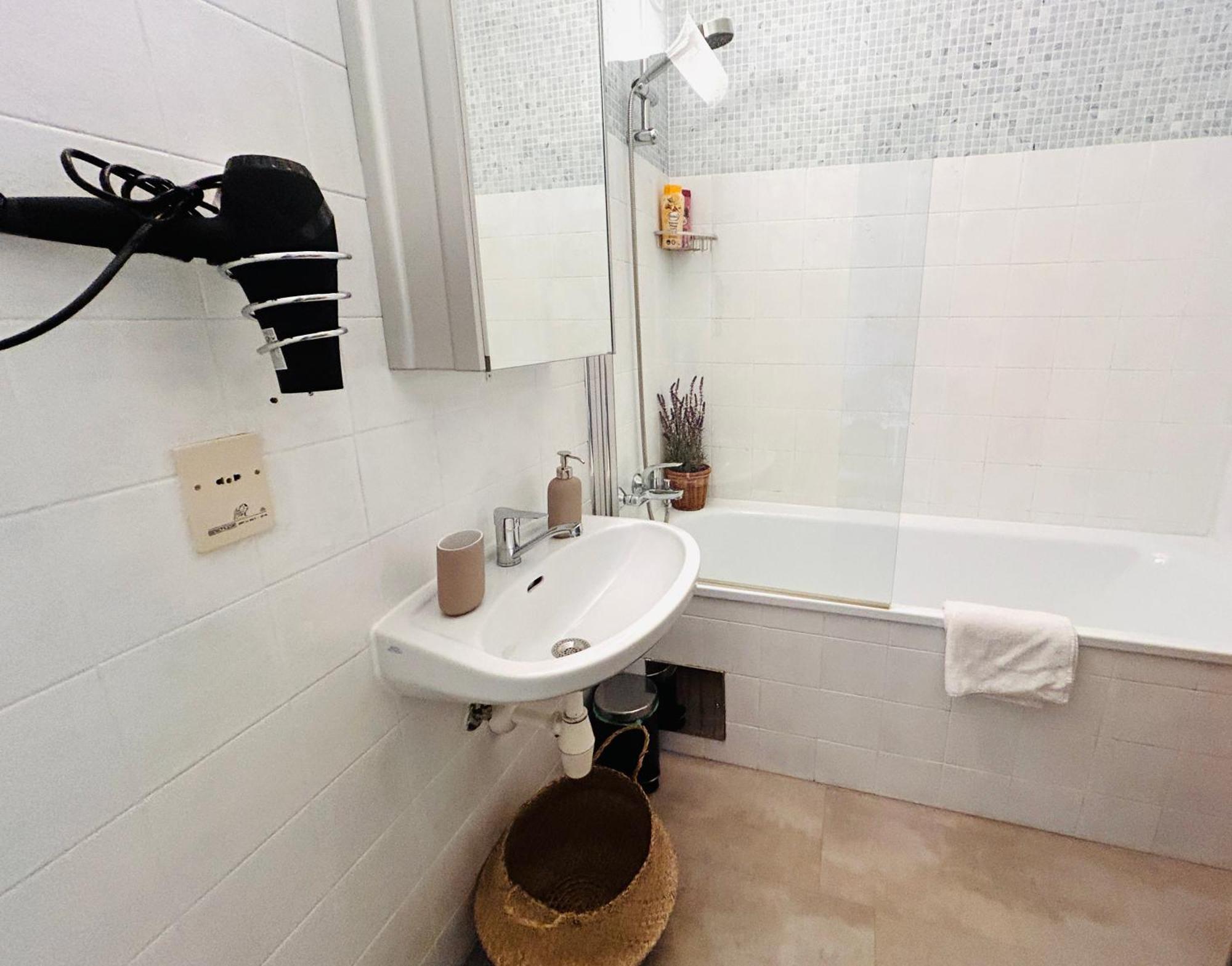 Appartment Near Schoenbrunn Wien Ngoại thất bức ảnh
